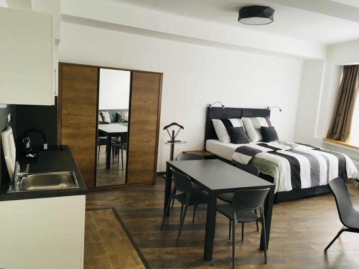 Like Home Apartments Praha Eksteriør bilde